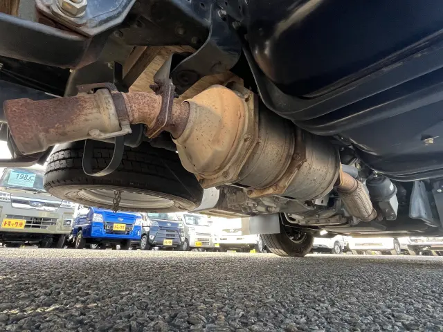 いすゞ エルフ TPG-NJR85A(2WD)の写真35