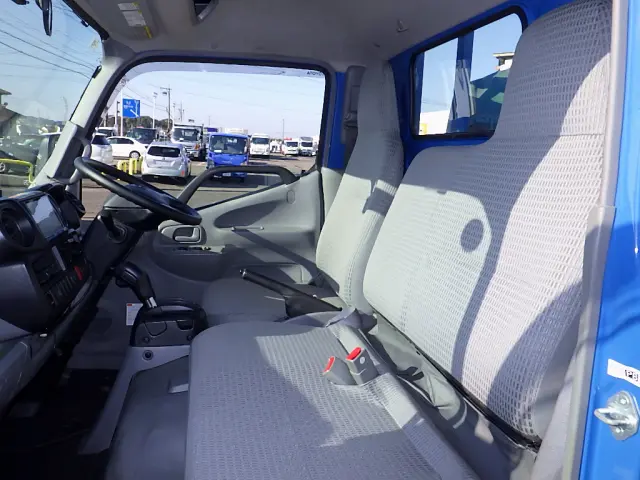 トヨタ トヨエース TKG-XZU645(2WD)の写真12