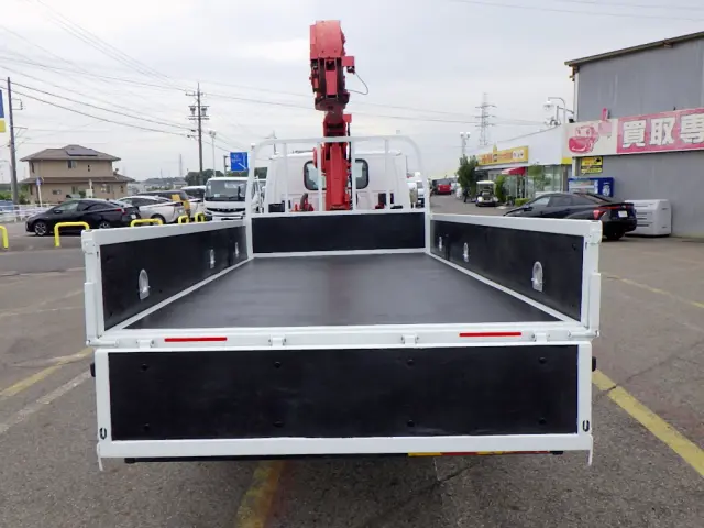 いすゞ エルフ TPG-NKR85R(2WD)の写真7