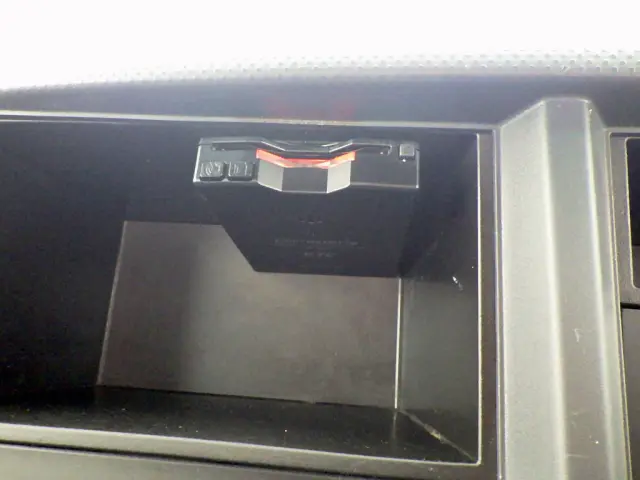 いすゞ エルフ TPG-NKR85R(2WD)の写真28