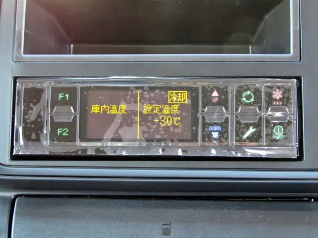 三菱 キャンター 2RG-FBAV0(2WD)の写真23
