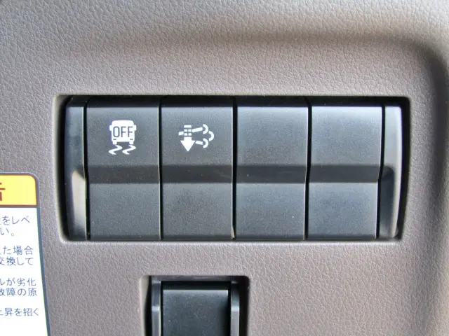 三菱 キャンター 2RG-FBAV0(2WD)の写真28