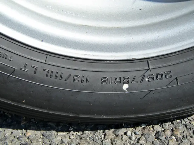 三菱 キャンター 2RG-FBAV0(2WD)の写真45