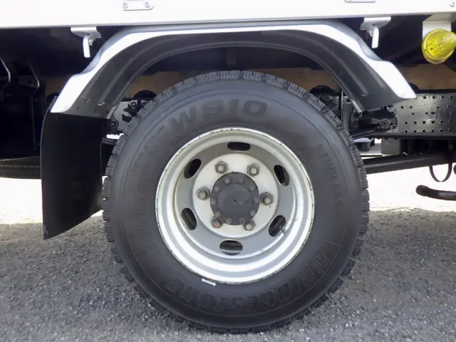 いすゞ フォワード PKG-FRR90S2(2WD)の写真35