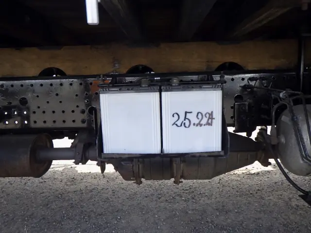 いすゞ フォワード PKG-FRR90S2(2WD)の写真38