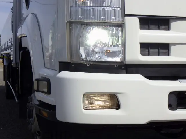 いすゞ フォワード PKG-FRR90S2(2WD)の写真49