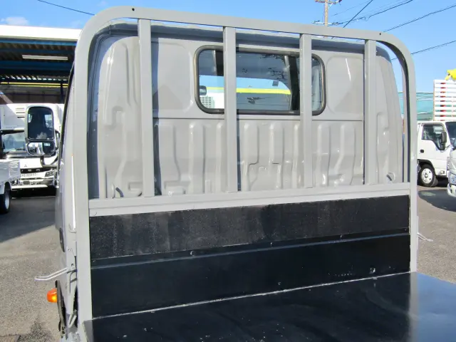 鳥居部・キャブバックにも問題はありません☆|トヨタ ダイナ TKG-XZC600(2WD)の写真10