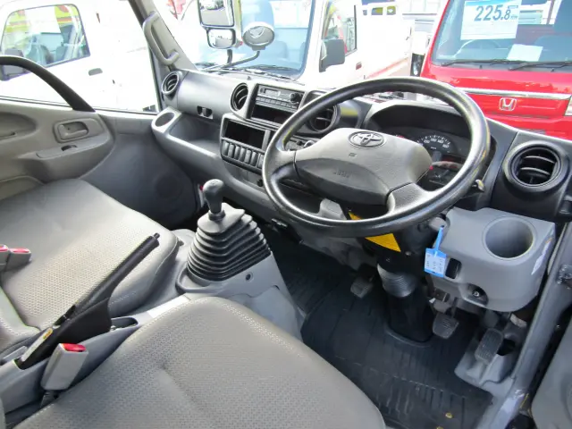 トヨタ ダイナ TKG-XZC600(2WD)の写真13