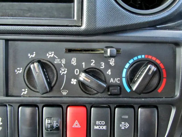 トヨタ ダイナ TKG-XZC600(2WD)の写真20