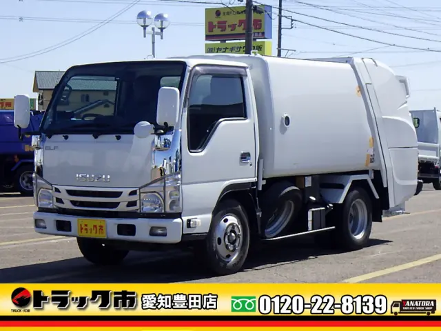 いすゞ エルフ 2RG-NKR88AN(2WD)の写真1