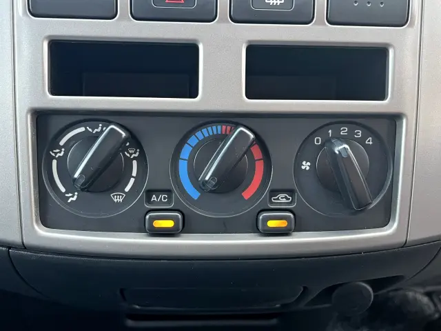 日産 キャラバン CBF-CSGE25(2WD)の写真29