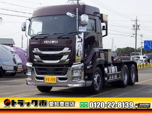 いすゞ ギガ QDG-EXZ52BJ(6x4)の写真1