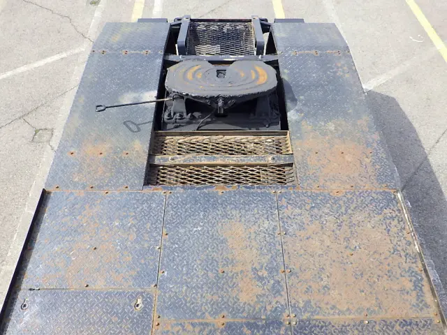 いすゞ ギガ QDG-EXZ52BJ(6x4)の写真8