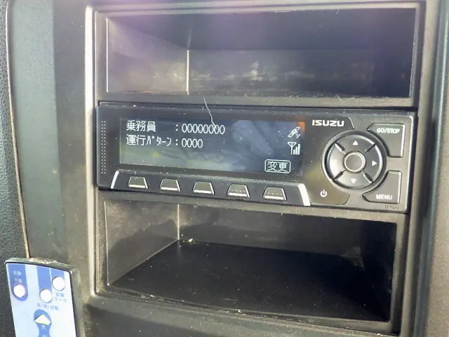 いすゞ ギガ QDG-EXZ52BJ(6x4)の写真19