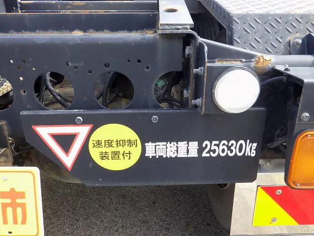 いすゞ ギガ QDG-EXZ52BJ(6x4)の写真45