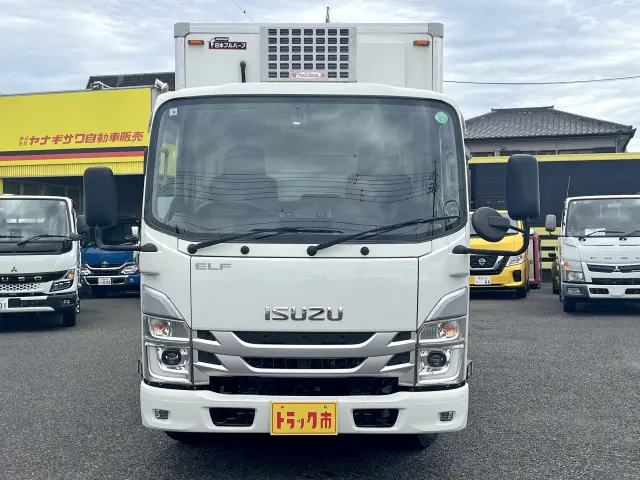 いすゞ エルフ 2RG-NMR88AN(2WD)の写真2