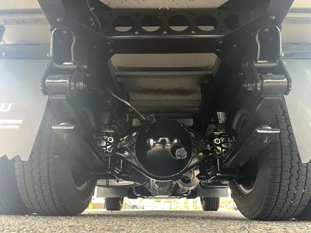 いすゞ エルフ 2RG-NMR88AN(2WD)の写真43