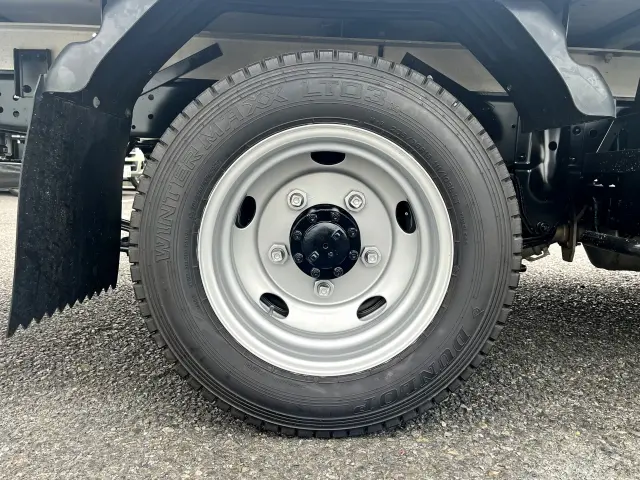 いすゞ エルフ 2RG-NMR88AN(2WD)の写真47