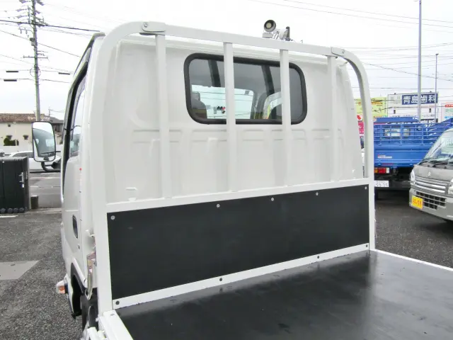 鳥居部・キャブバックにも問題はありません☆|日産 アトラス 2RG-AHS88A(4WD)の写真11