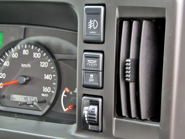 日産 アトラス 2RG-AHS88A(4WD)の写真16