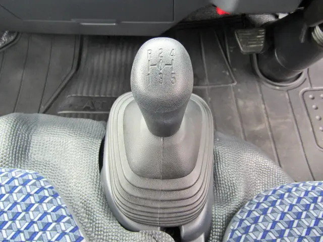 日産 アトラス 2RG-AHS88A(4WD)の写真17