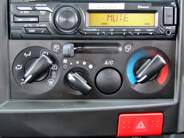 日産 アトラス 2RG-AHS88A(4WD)の写真20