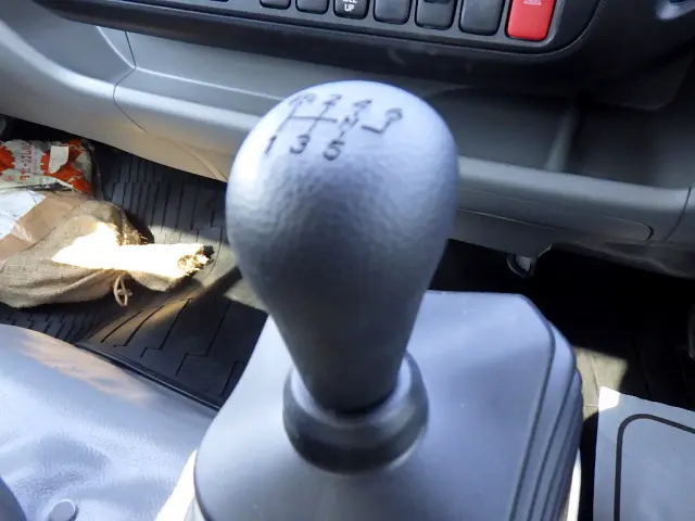 日野 デュトロ 2KG-XZU720M(2WD)の写真14