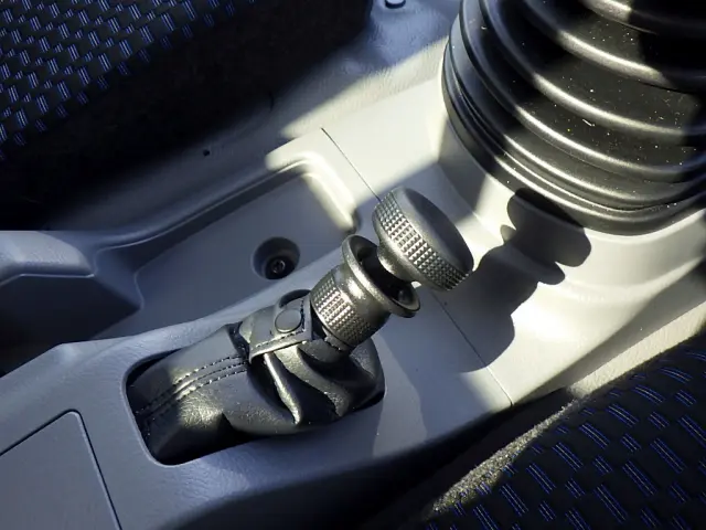 日野 デュトロ 2KG-XZU720M(2WD)の写真15