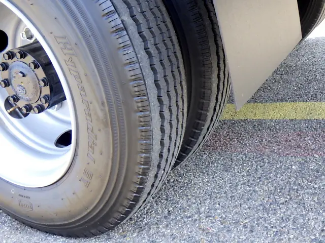 日野 デュトロ 2KG-XZU720M(2WD)の写真32