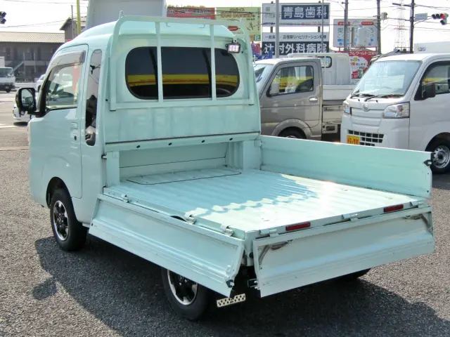 ダイハツ ハイゼットトラック 3BD-S510P(4WD)の写真7