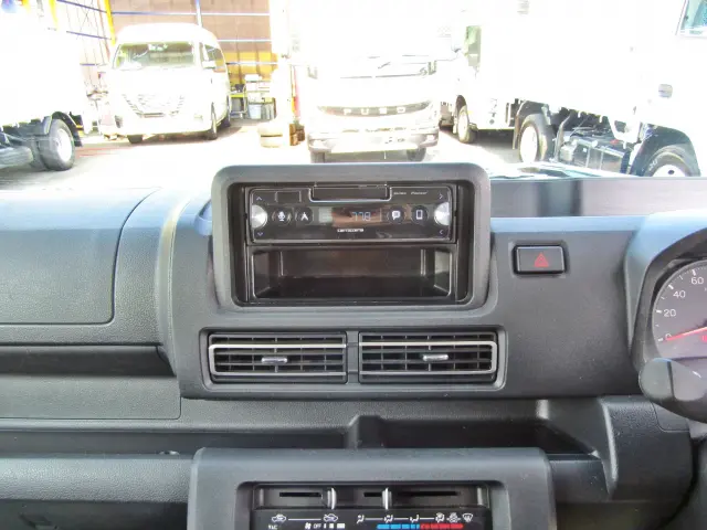 ダイハツ ハイゼットトラック 3BD-S510P(4WD)の写真18