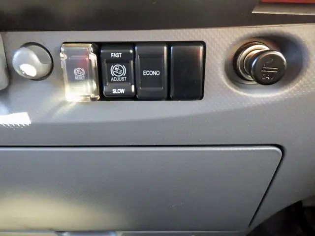 いすゞ エルフ TPG-NPR85AR(2WD)の写真20