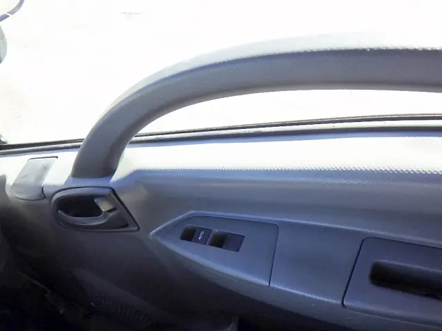 いすゞ エルフ TPG-NPR85AR(2WD)の写真25