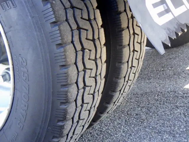 いすゞ エルフ TPG-NPR85AR(2WD)の写真37