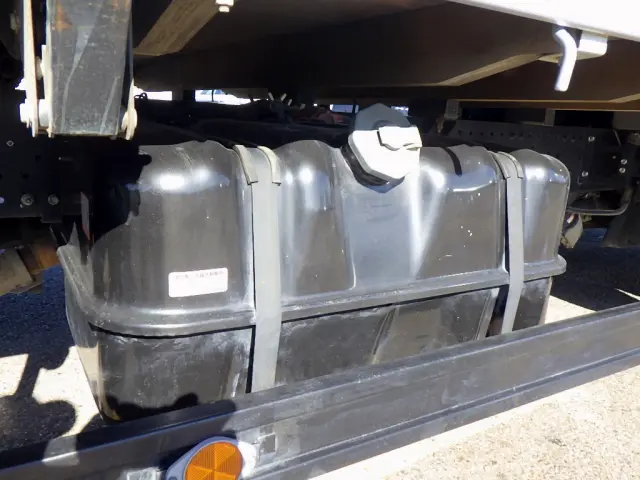 いすゞ エルフ TPG-NPR85AR(2WD)の写真50