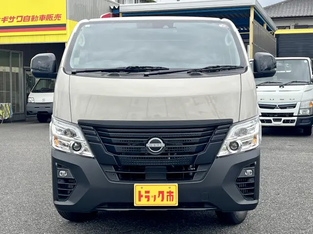 日産 キャラバン 3DF-VN6E26(4WD)の写真2