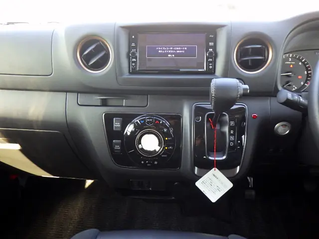 日産 キャラバン 3DF-VN6E26(4WD)の写真10