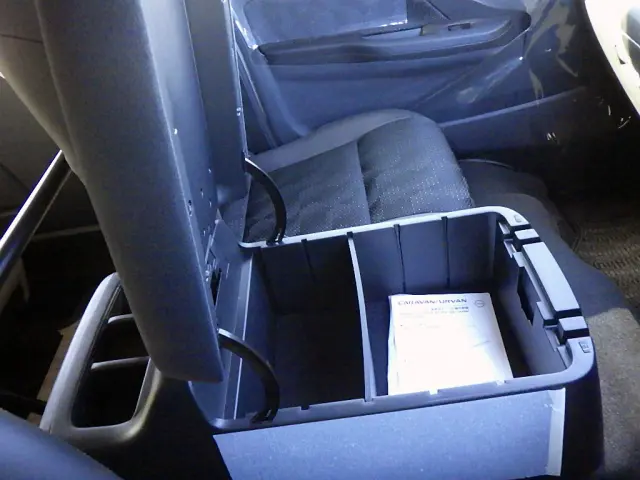 日産 キャラバン 3DF-VN6E26(4WD)の写真24