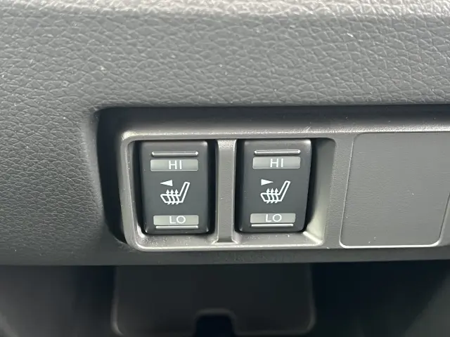 日産 キャラバン 3DF-VN6E26(4WD)の写真34