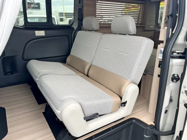 日産 キャラバン 3DF-VN6E26(4WD)の写真37