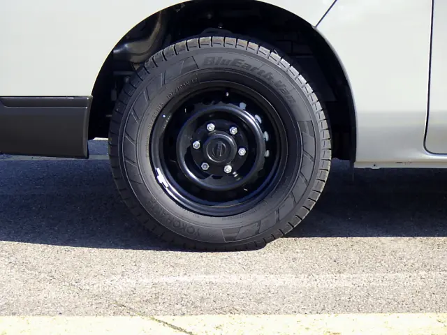 日産 キャラバン 3DF-VN6E26(4WD)の写真38