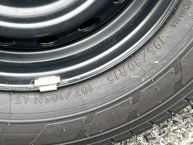 日産 キャラバン 3DF-VN6E26(4WD)の写真42