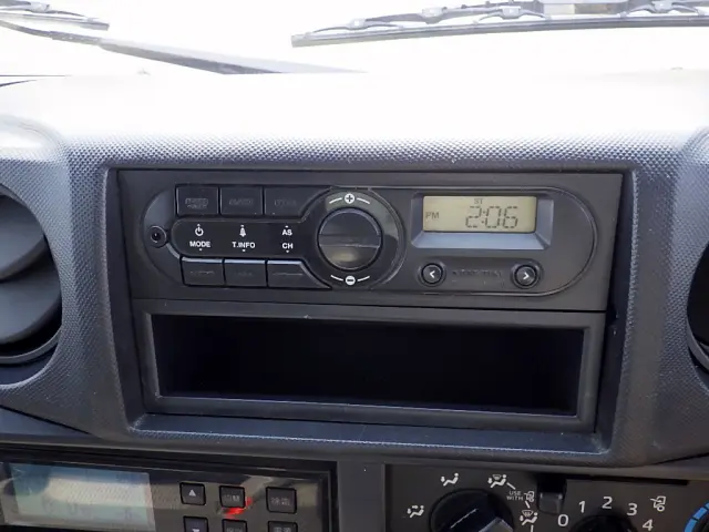 日野 デュトロ TKG-XZU605M(2WD)の写真19