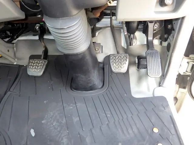 日野 デュトロ TKG-XZU605M(2WD)の写真24