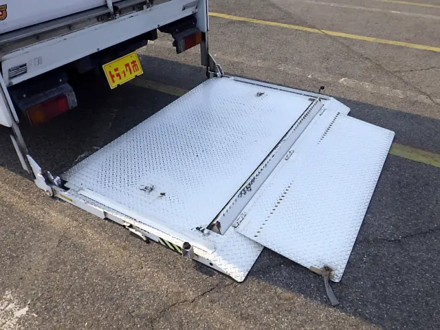 日野 デュトロ TKG-XZU605M(2WD)の写真36