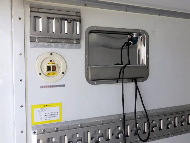 日野 デュトロ TKG-XZU605M(2WD)の写真42