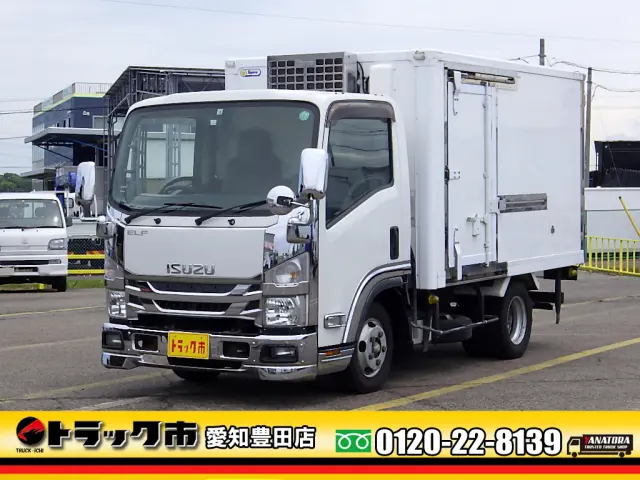いすゞ エルフ TPG-NLR85AN(2WD)の写真1
