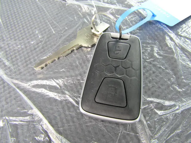 三菱 キャンター 2RG-FBA60(2WD)の写真31