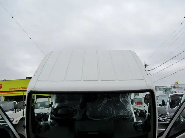 三菱 キャンター 2RG-FBA60(2WD)の写真34