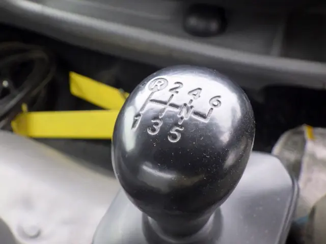 日野 デュトロ TKG-XZU720M(2WD)の写真16